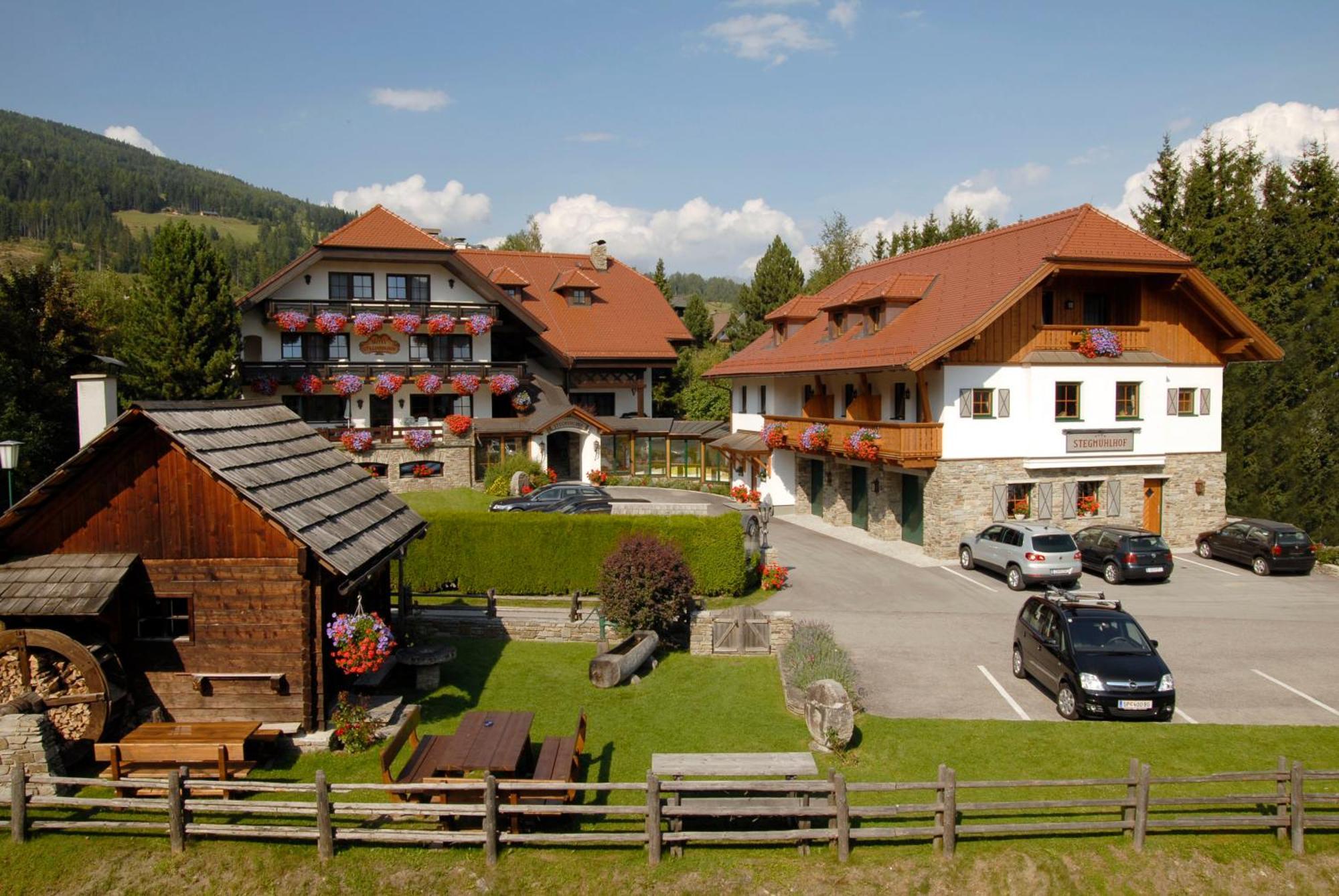 Hotel Stegmühlhof Mauterndorf  Buitenkant foto